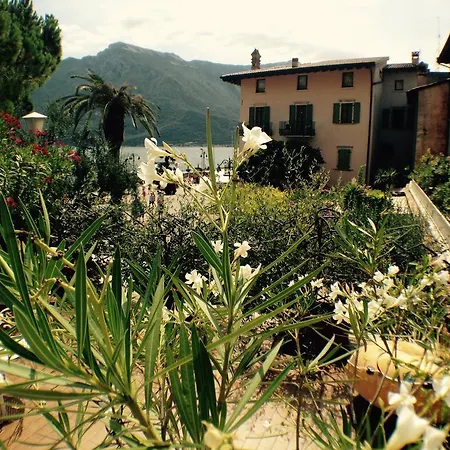 Bellavista לימונה סול גרדה